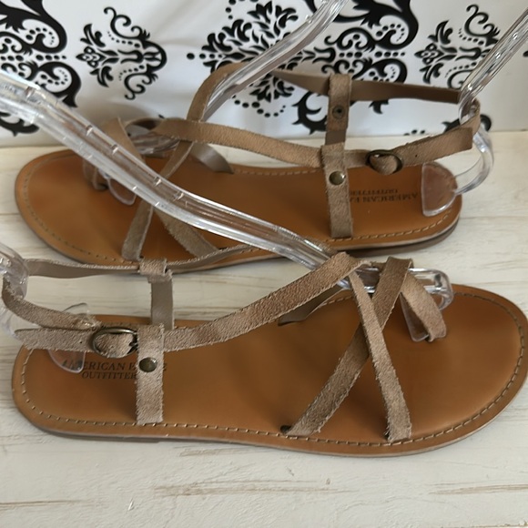 American Eagle Flat Leather Strap sandals brown/tan Size 10 - Picture 7 of 10